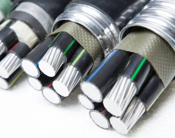 講解埋設電線電纜線路的安全有哪些要求呢.jpg 講解埋設電線電纜線路的安全有哪些要求呢.jpg